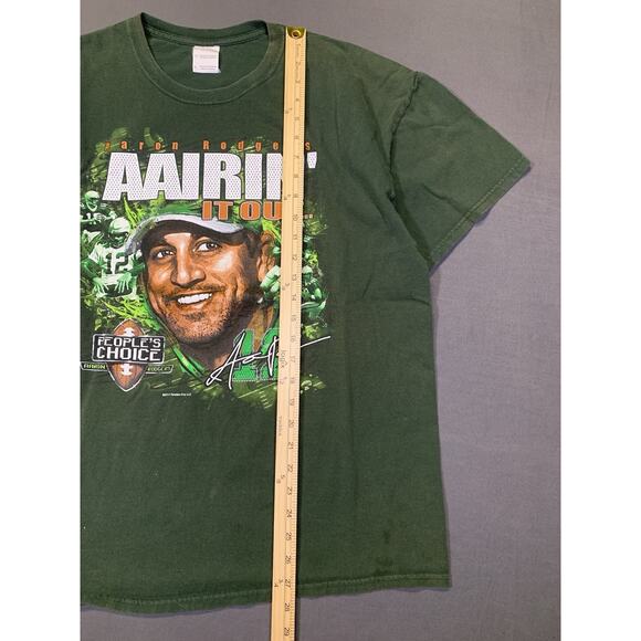 Aaron Rodgers Fanatics Only Graphic T-Shirt “AAIRIN’ IT OUT…” NFL Football XL - Picture 5 of 8